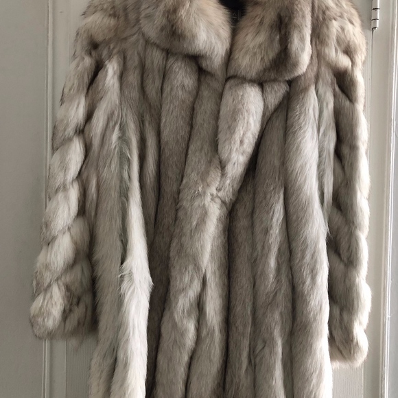 Jackets & Blazers - Saga Fox Real Fur